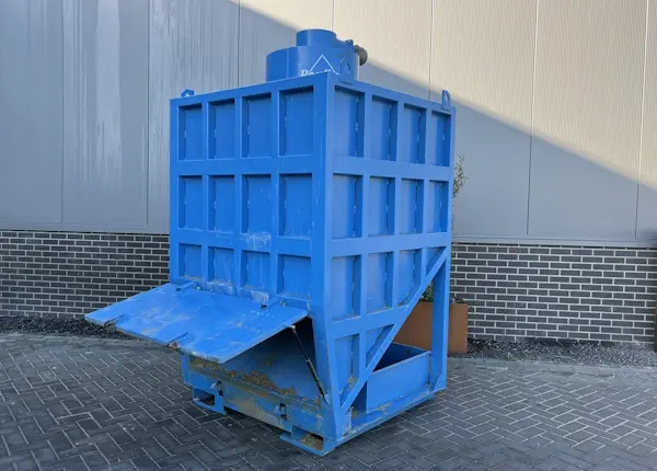 Cycloon voorafscheider 2000 liter Rentimo voorkant open