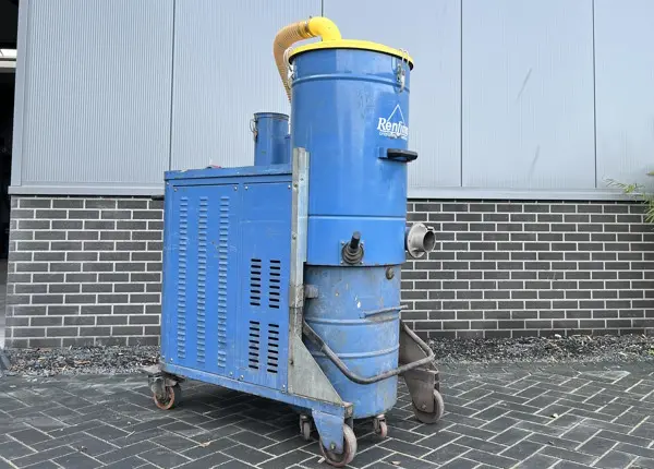 Industriële stofzuiger 7,5 kW 380 Volt Rentimo Huur zijkant
