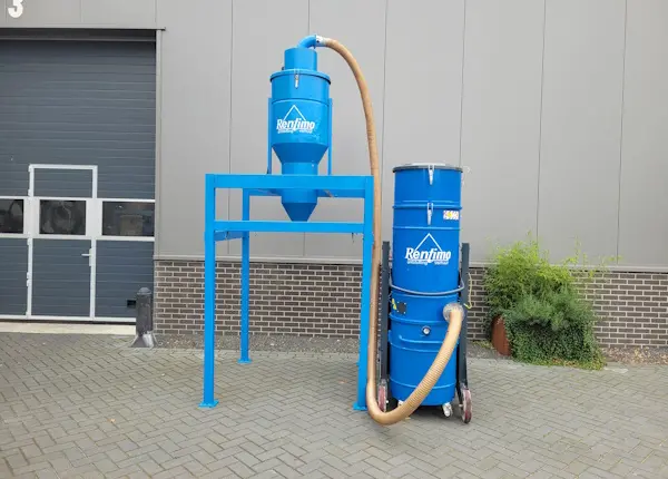200 liter voorafscheider met stofzuiger Rentimo