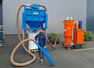 Industriële stofzuiger ATEX Zone 22 met 1 m3 cycloon voorafscheider