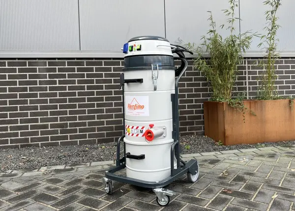 Industriële stofzuiger 230 Volt 20 Liter Rentimo Huren gedraaid